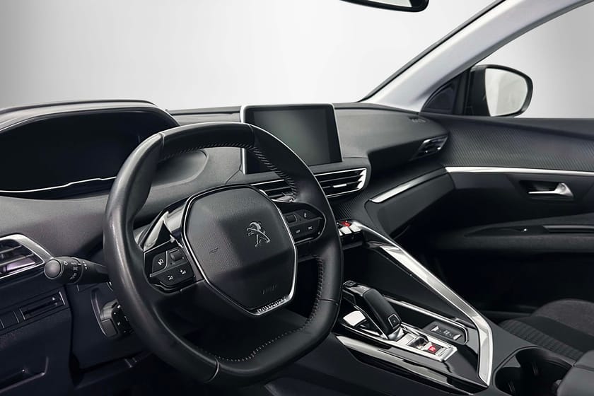 Bild 4 av Peugeot 5008 Active Pack 7-sits | Nybytt Kamrem | Backkamera