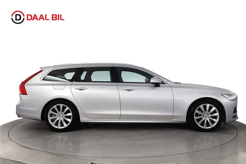 Bild 5 av Volvo V90 D4 AWD 190HK MOMENTUM B-KAM NAVI HIGH PERFORMANCE