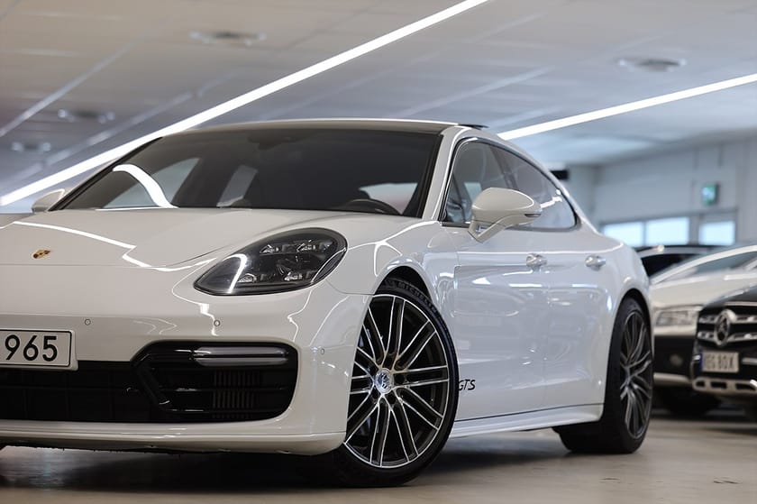 Bild 5 av Porsche Panamera 4S 440hk SportDesign Bose Pano SportChrono