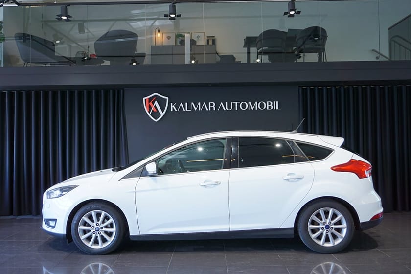 Bild 3 av Ford Focus 1.0 EcoBoost Titanium 125hk Keyless Svensksåld