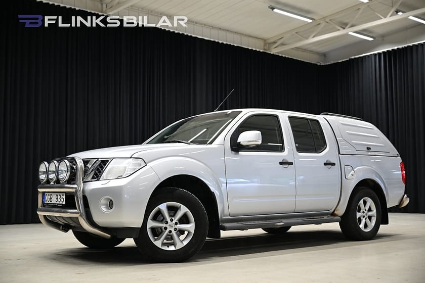 Bild 1 av Nissan Navara Dubbelhytt 2.5 dCi 4x4 190HK Automat|Drag|Värmare|Reparationsobjek