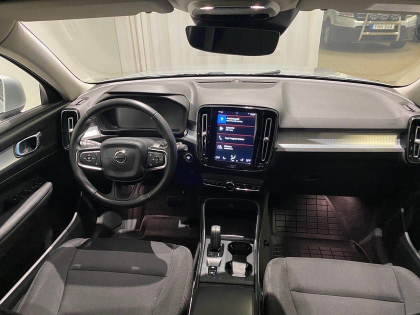 Bild 2 av Volvo XC40 D3 FWD Momentum Edition