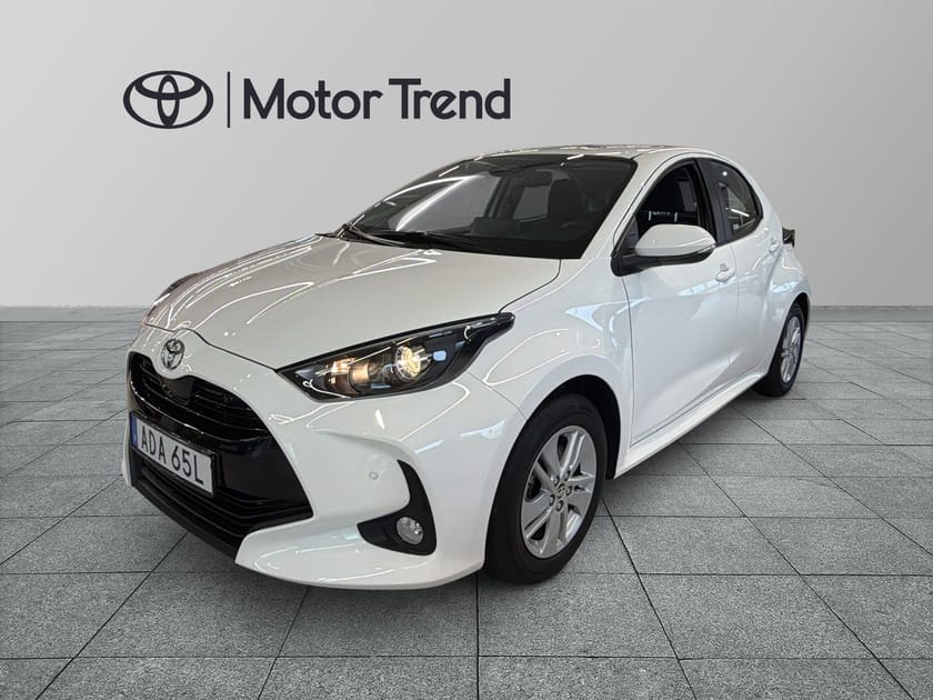 Bild 1 av Toyota Yaris Hybrid 115