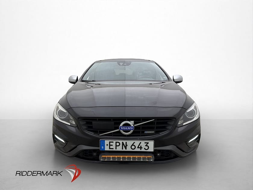 Bild 2 av Volvo S60 D4 Polestar R-Design Taklucka VoC Värm BLIS 200hk