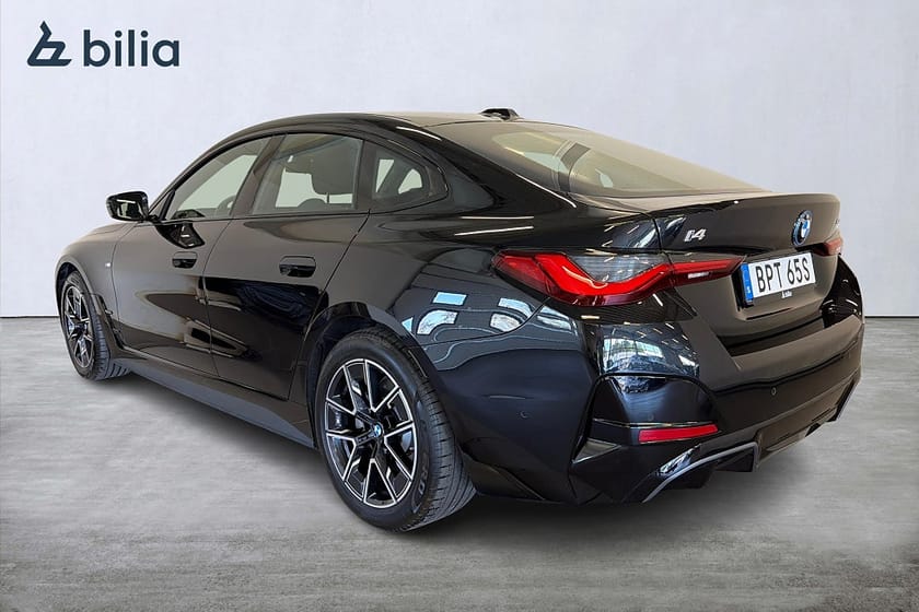 Bild 5 av BMW i4 eDrive40 Gran Coupé M Sport / Hi-FI / Drag / B-kamera