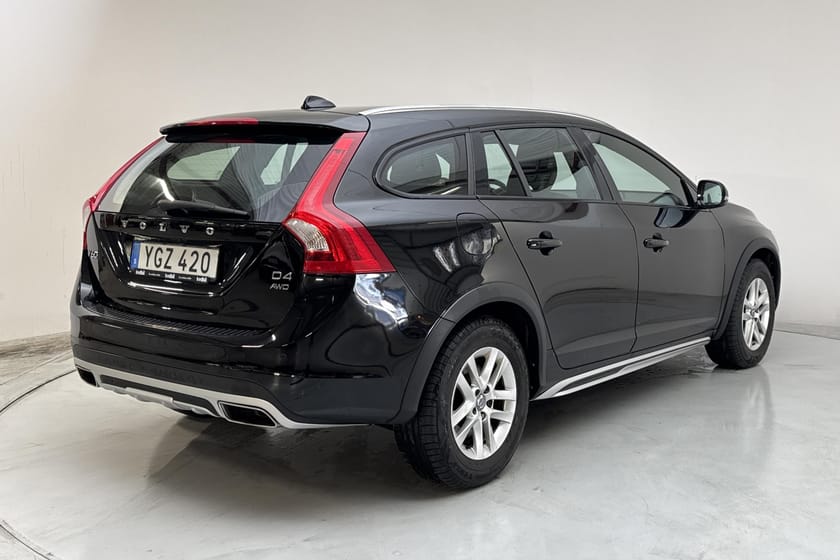 Bild 3 av Volvo V60 Cross Country D4 AWD (190hk) Kinetic