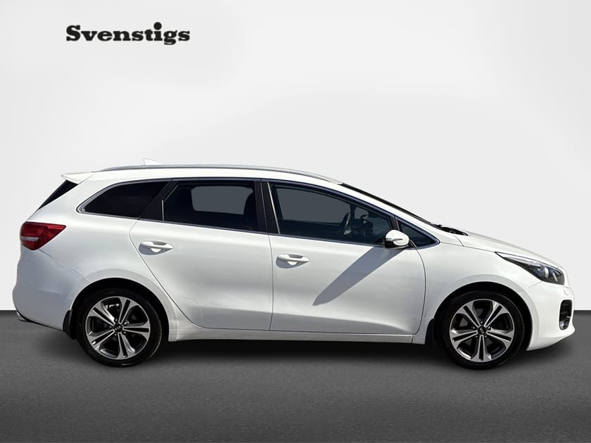 Bild 3 av Kia cee'd_sw SPORTSWAGON 136 HK, BEGAGNAD Backkamera NAV