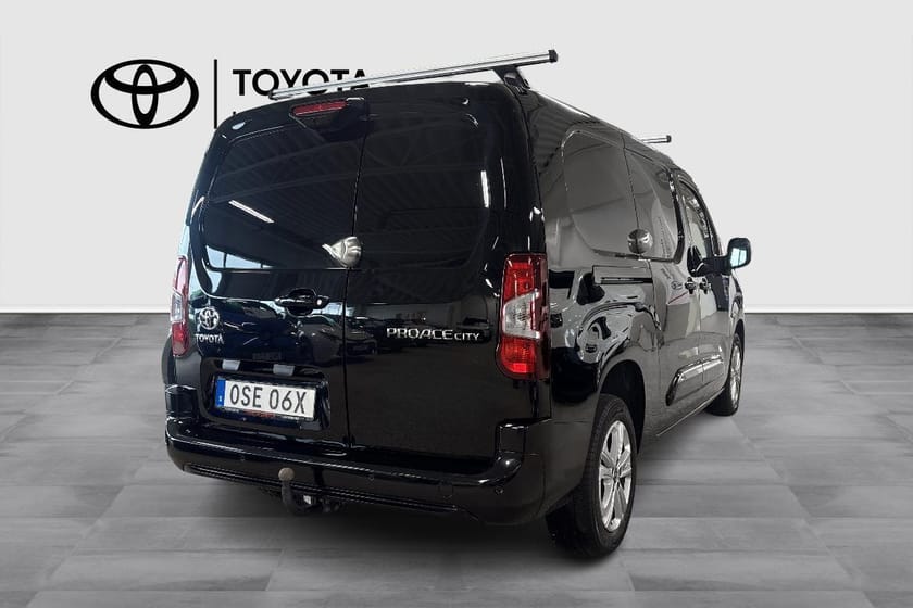Bild 4 av Toyota ProAce City Long 1,5 ADblue 130 Hk S&S Automat Proffessional