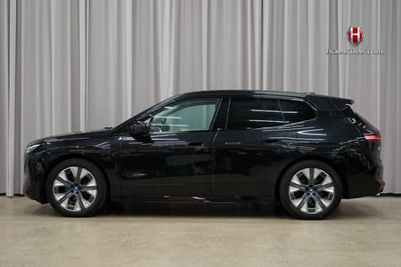 BMW iX xDrive50
