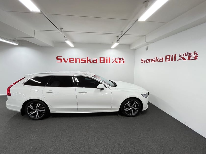Bild 5 av Volvo V90 D4 AUT Momentum Adv Edition (2.99% Ränta)