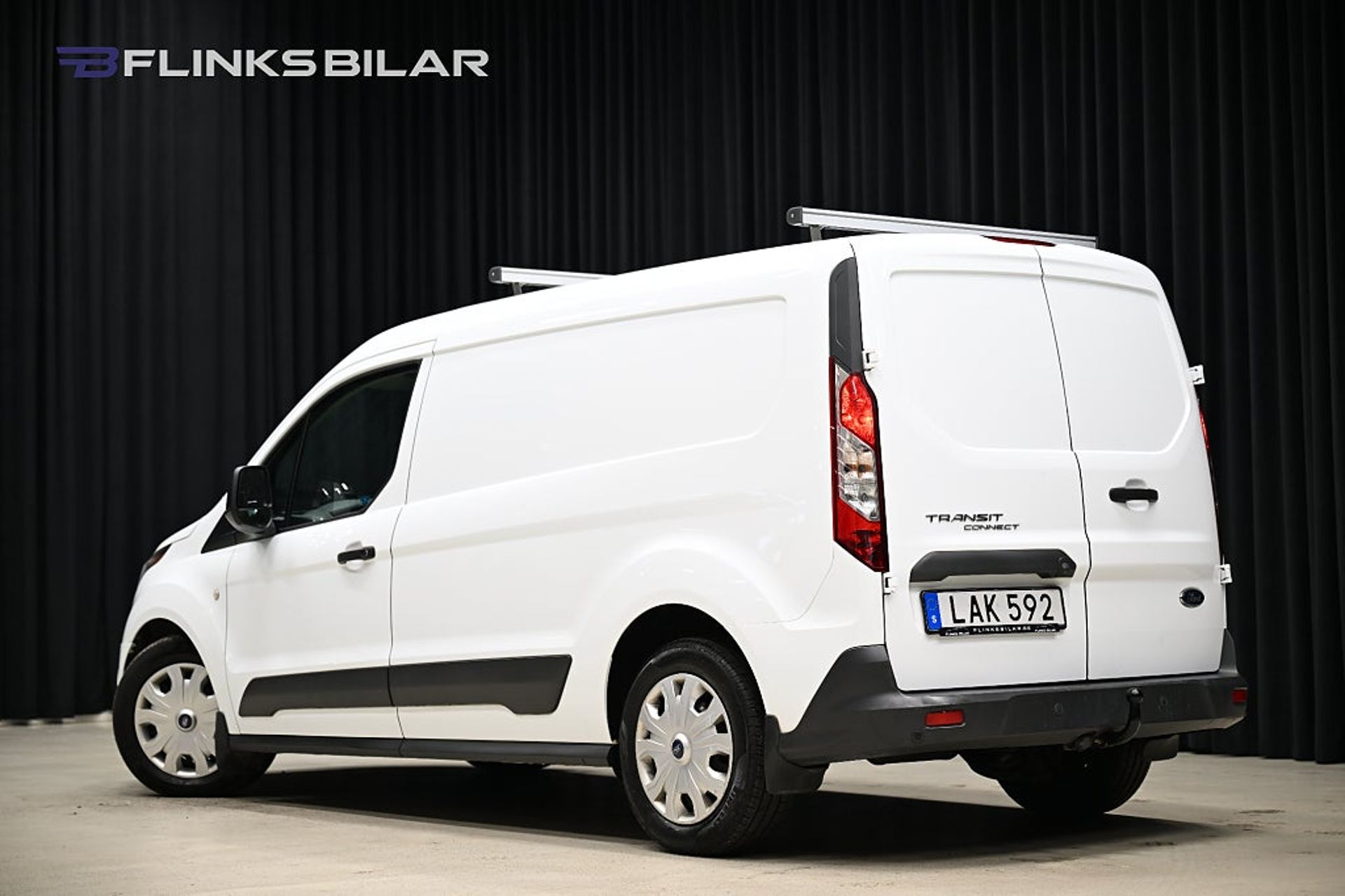 Ford Transit Connect 2017, kuva 4/10