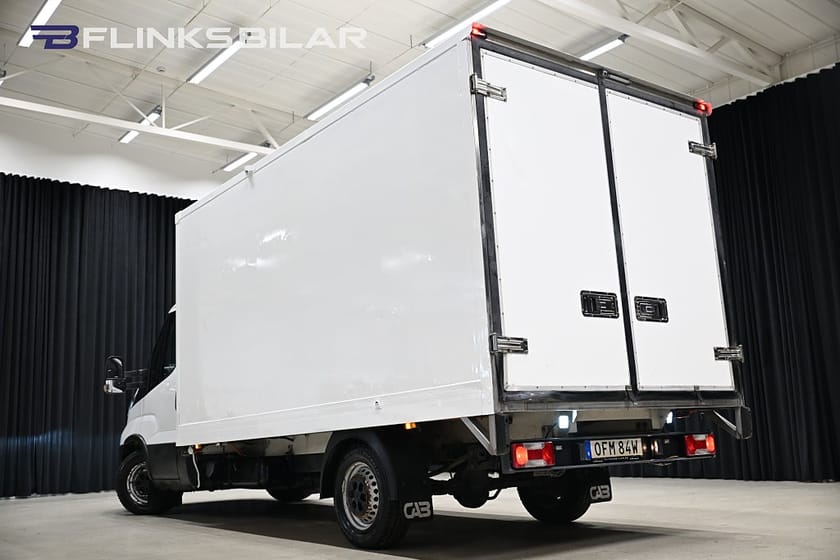 Bild 4 av Iveco Daily 35-140 Chassi Cab 136HK Automat|Volymskåp|Kylbil|Nattkyla|EnÄgare|Leasbar