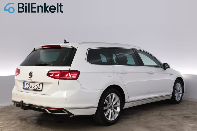 Bild 4 av Volkswagen Passat Sportscombi GTE SC 1.4 TSI Drag Kamera B-Värme