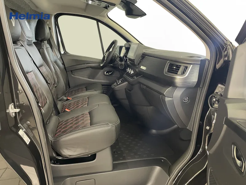 Bild 9 av 11 – Renault Trafic Skåpbil Skåp PhII Racing L2H1 170 A