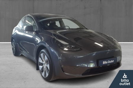 Tesla Model Y Long Range AWD Premium, Hengerfeste