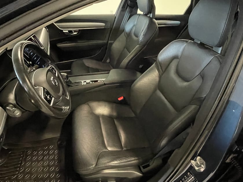 Bild 5 av Volvo V90 D4 AWD Business Advanced Drag Läder
