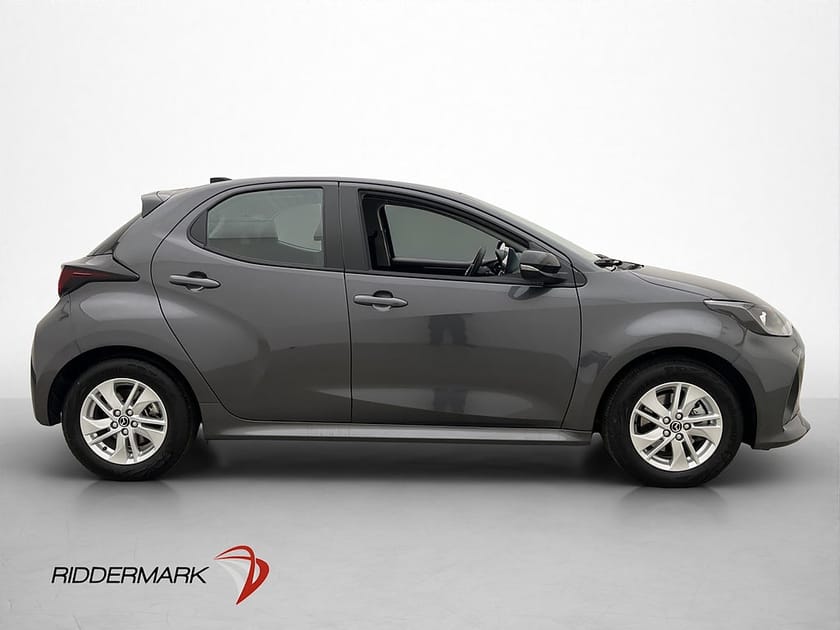 Bild 4 av Mazda 2 Hybrid 116hk Kamera CarPlay Adaptiv-Fart