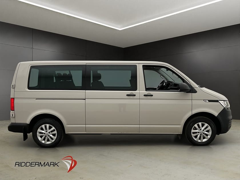 Bild 2 av Volkswagen Transporter Kombi Lång Värmare Drag Kamera 9-Sits