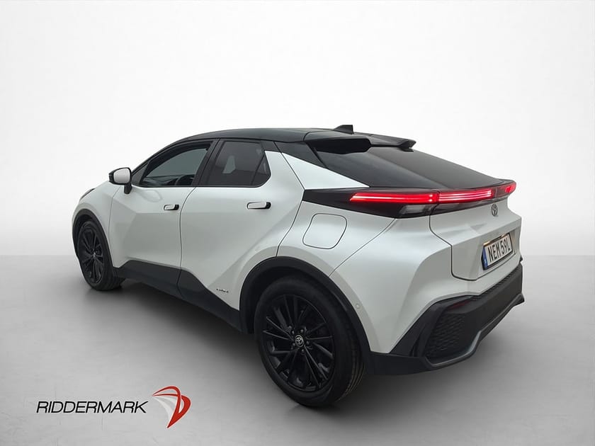 Bild 5 av Toyota C-HR Hybrid AWD-i AWD 197hk GR Sport Pano 360°JBL Rattvärm