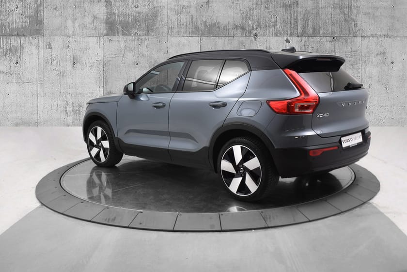 Bilde 5 av Volvo XC40 Recharge Twin 408 HK/Ultimate/20" S./P. Soltak/360 g.k./Hengerfeste