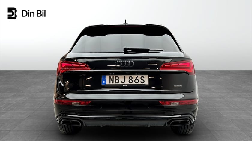 Bild 5 av Audi Q5 40 TDI quattro 204HK S-Line PANO Black Optik