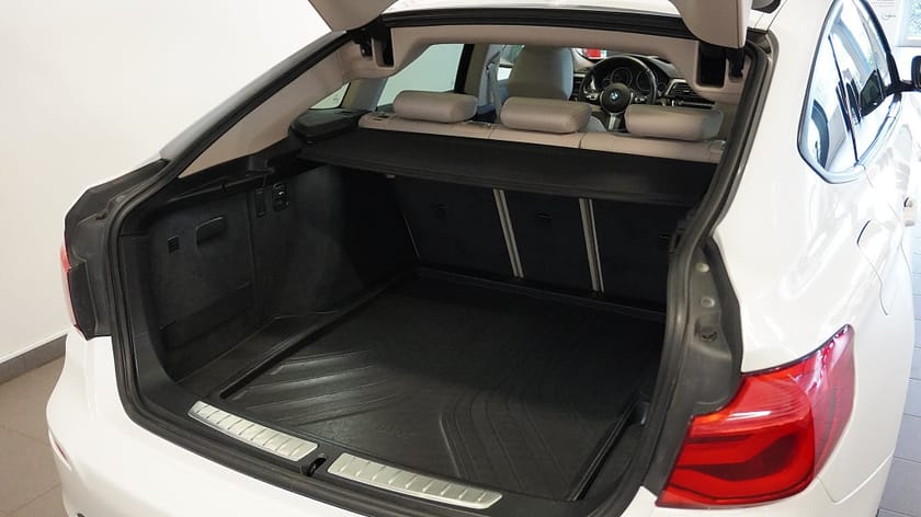 Bild 5 av BMW 320d xDrive GT Gran Turismo AUTO H/K PANO LÄDER SPORT LINE