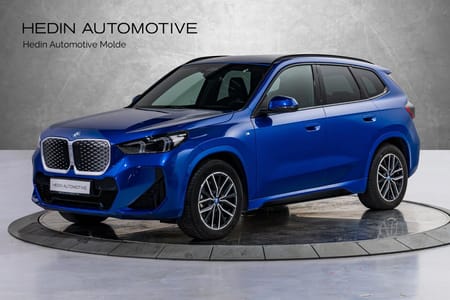BMW iX1 xDrive30 Fully Charged Premium E. (K)