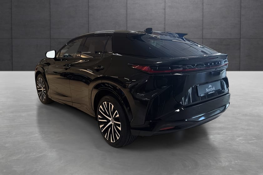Bilde 3 av Lexus RZ 450e Luxury, Lav km, 1,95% rente