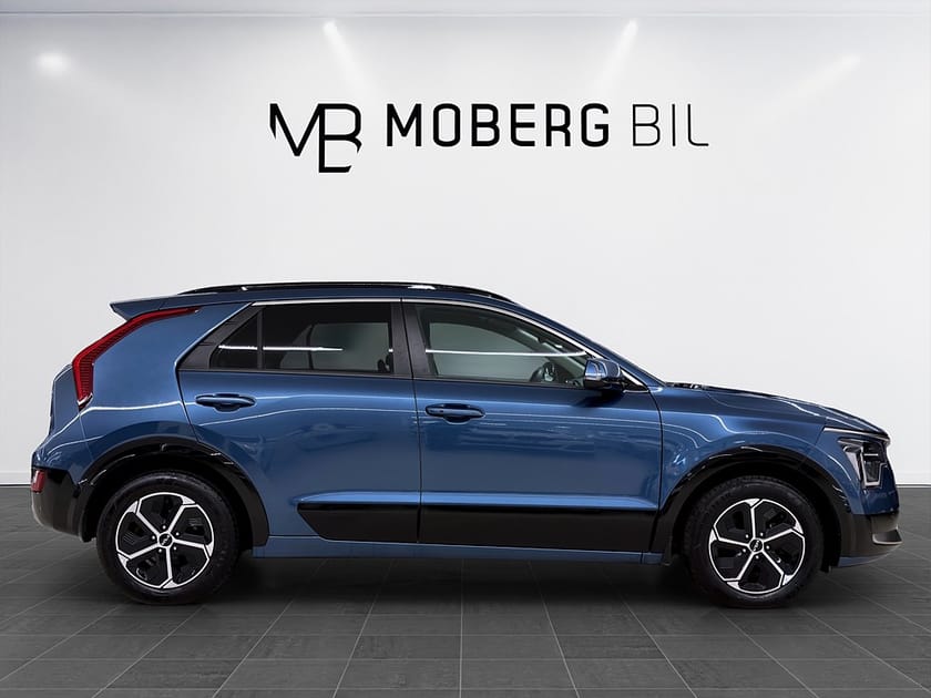 Bild 4 av Kia Niro Plug-In-Hybrid 183hk Action Navi B-Kamera CarPlay