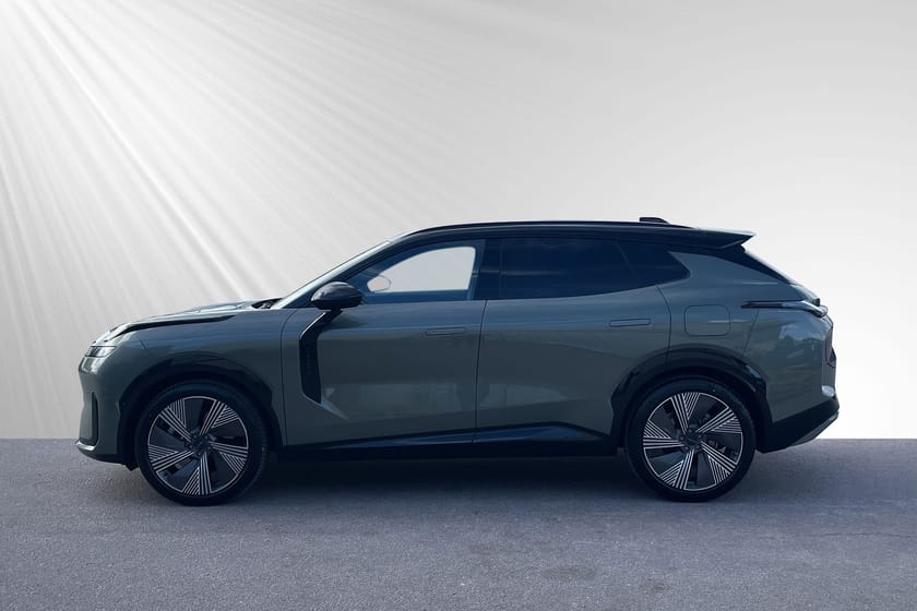 Bild 3 av Lynk & Co 08 PHEV