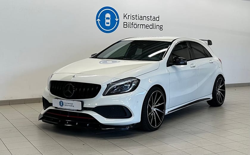 Bild 2 av Mercedes-Benz A 250 Sport 4MATIC 4M Aut. AMG Night Pack, Premium