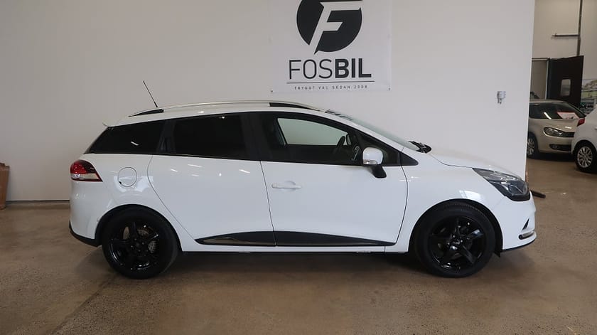 Bild 3 av Renault Clio Sport Tourer 0.9 TCe Zen Nyservad Navi-Värmare