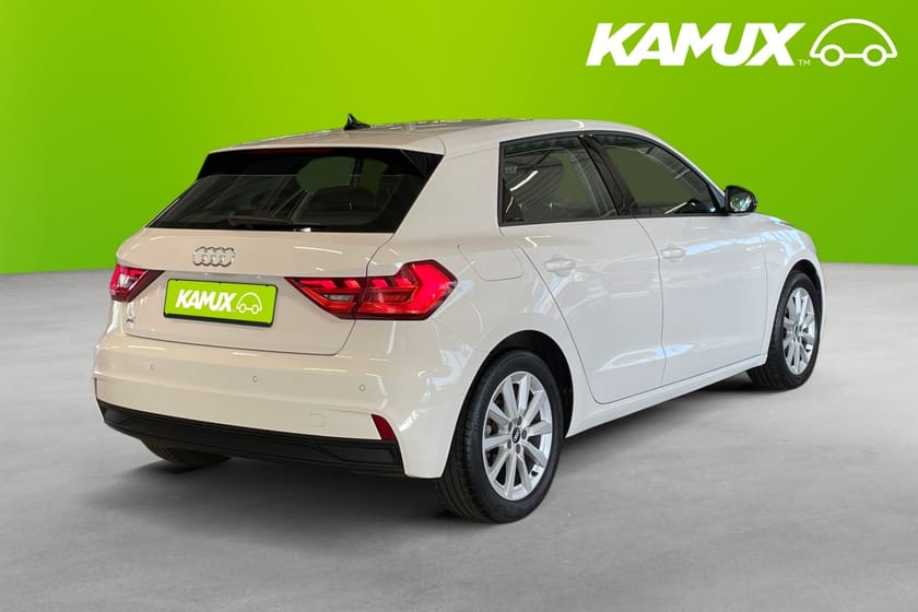 Bild 4 av Audi A1 Sportback 30 TFSI Manuell 110 hk M-Värm CarPlay Cockpit