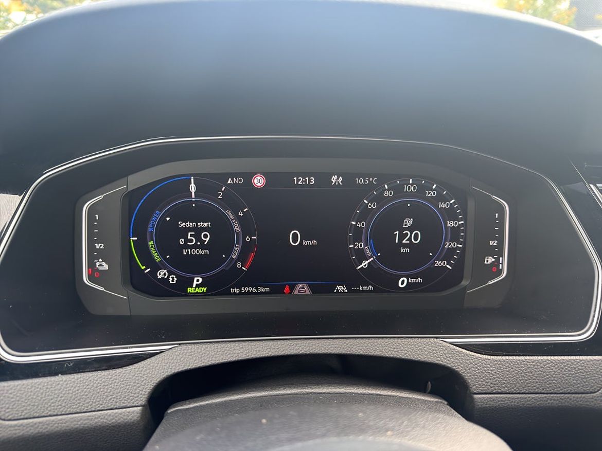 Volkswagen Passat Sportscombi GTE, bild 18 av 18