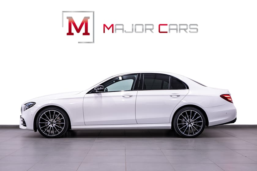 Bild 3 av Mercedes-Benz E 220 d AMG Night Burmester Widescreen 20" Drag 194hk
