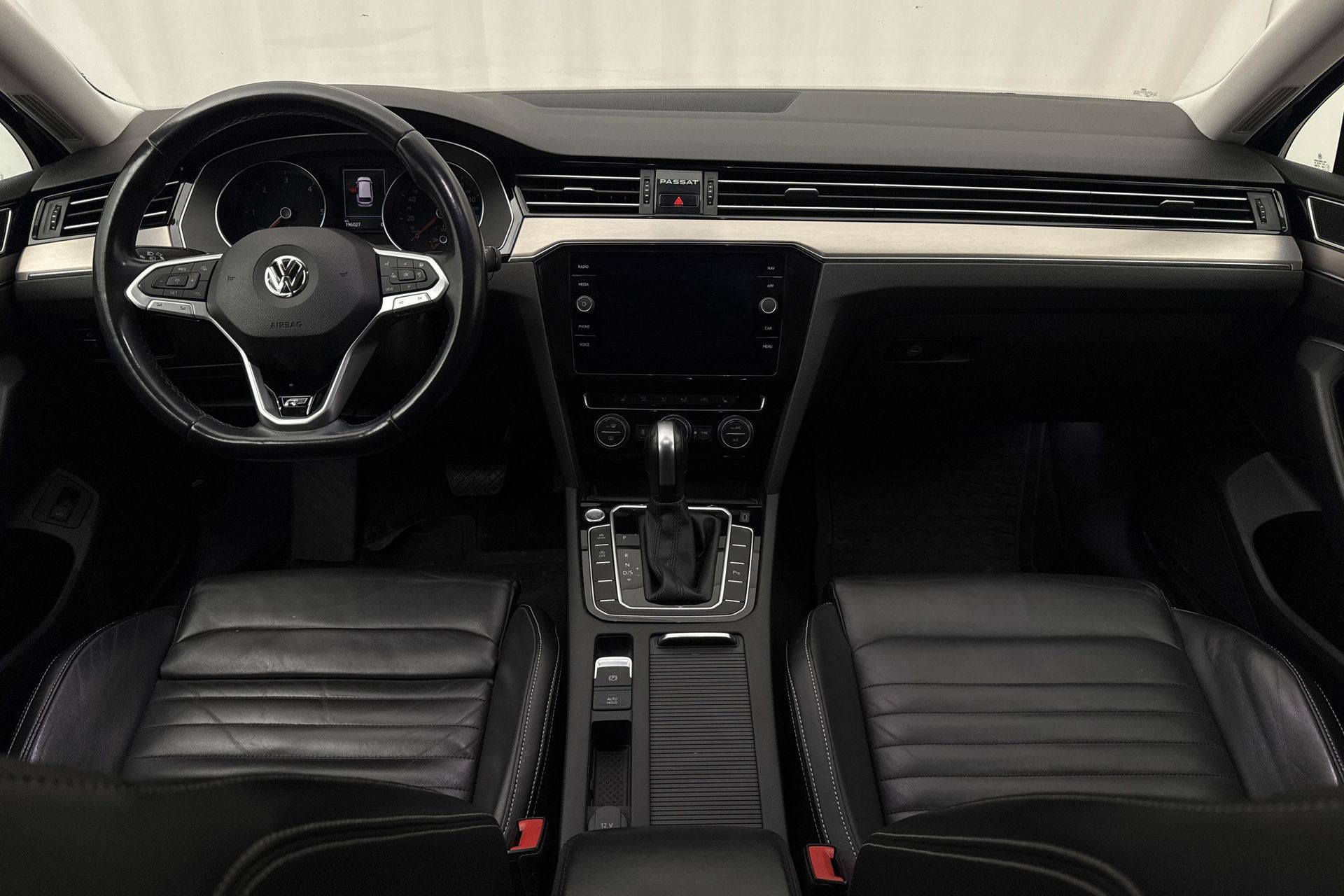 Volkswagen Passat 2020, bild 7/10