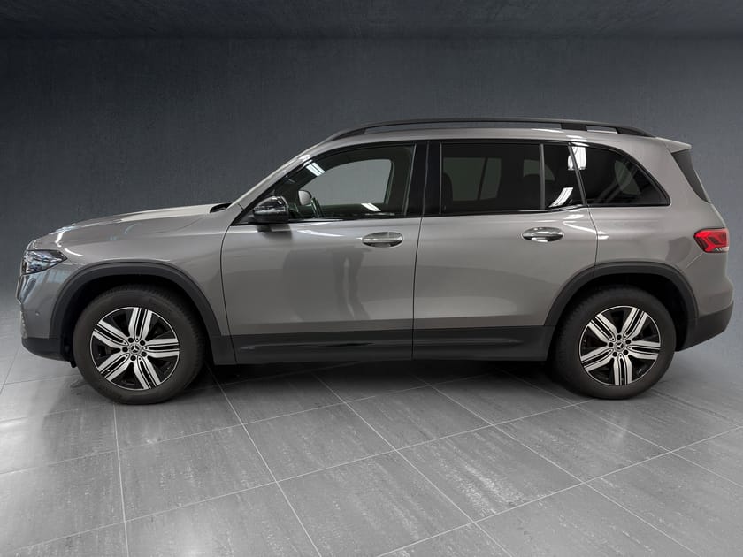 Bilde 3 av Mercedes-Benz EQB 300 4MATIC