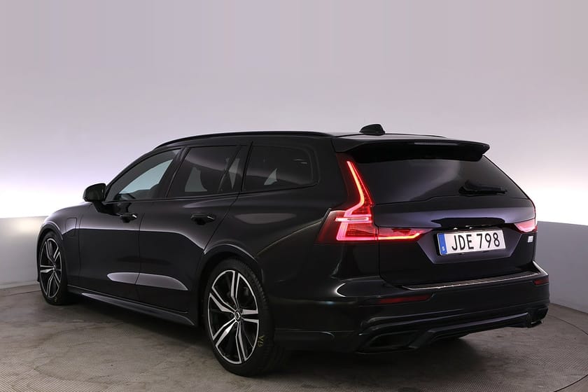 Bild 4 av Volvo V60 Recharge T8 AWD R-Design Kamera BLIS Navi