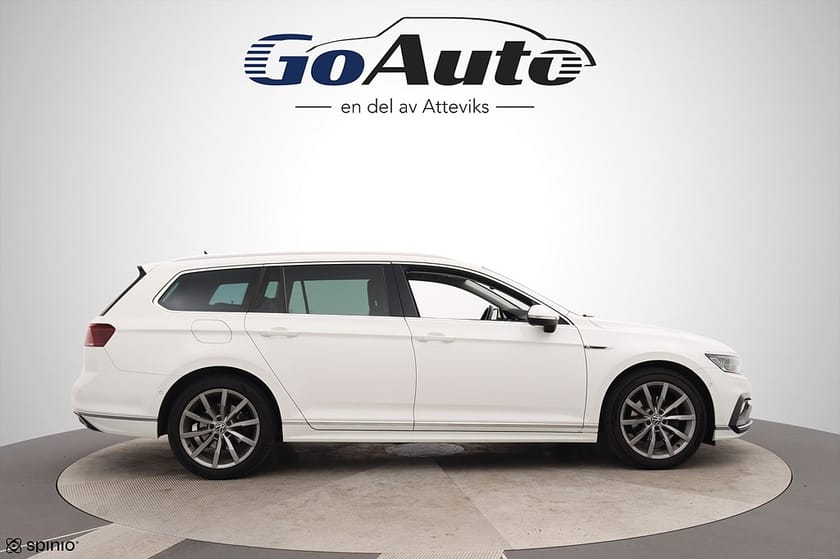 Bild 3 av Volkswagen Passat Sportscombi 2.0 TDI DPF SCR 4Motion DSG Sekventiell, 200hk, 2021