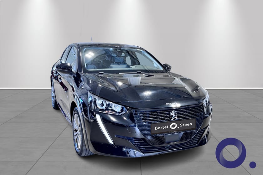 Bilde 1 av Peugeot e-208 Allure 136 hk / RYGGEKAMERA / ++ /