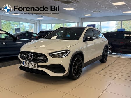 Mercedes-Benz GLA 200