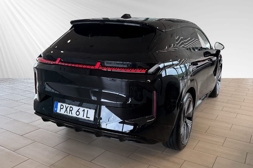 Bild 4 av Lynk & Co 08 PHEV More Läder Pano 360Kamera