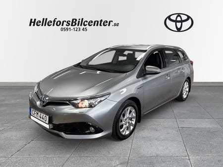 Toyota Auris Touring Sports Hybrid TS 136hk Motorv Vhjul Led ramp