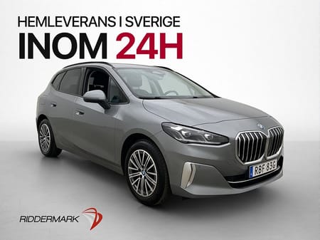 BMW 225e xDrive Active Tourer 245hk Luxury Line Wide Kamera Drag CarPlay