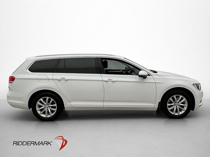 Bild 4 av Volkswagen Passat Sportscombi 1.4 TSI Drag Kamera CarPlay Adapti-Fart