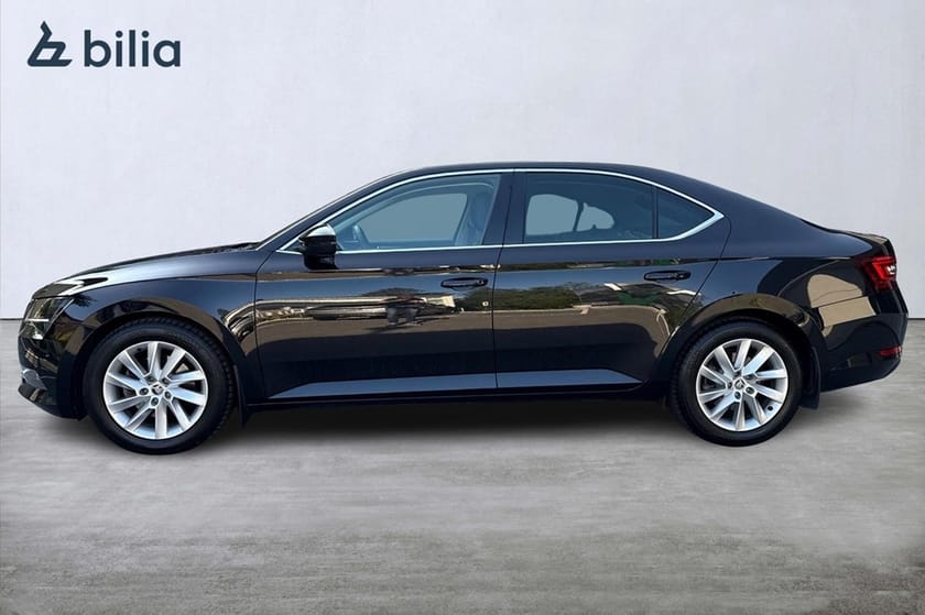 Bild 2 av Škoda Superb 2.0 TDI 190 hk 4X4/Drag/V-hjul/Värmare