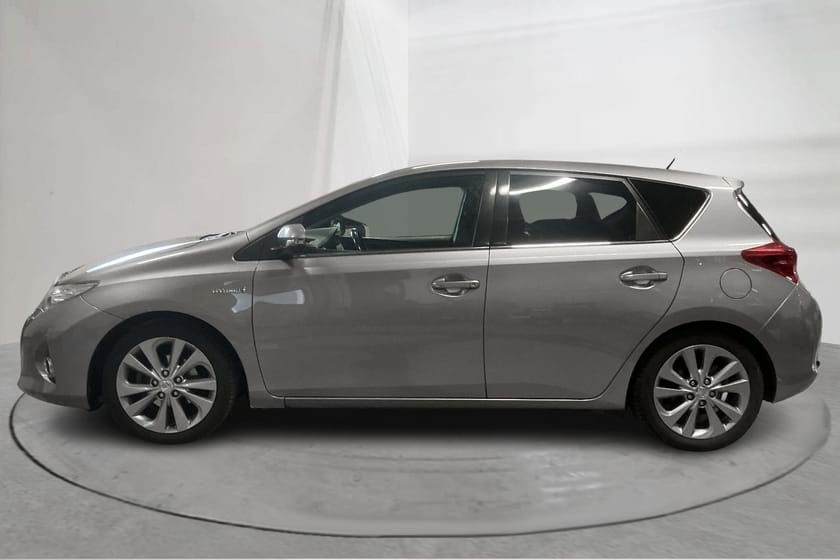 Bild 2 av Toyota Auris Hybrid 1.8 HSD 5dr (99hk)