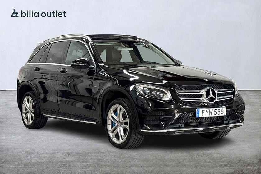 Bild 4 av Mercedes-Benz GLC 350 e 4MATIC AMG 327hk Panorama Navi Drag Backkamera