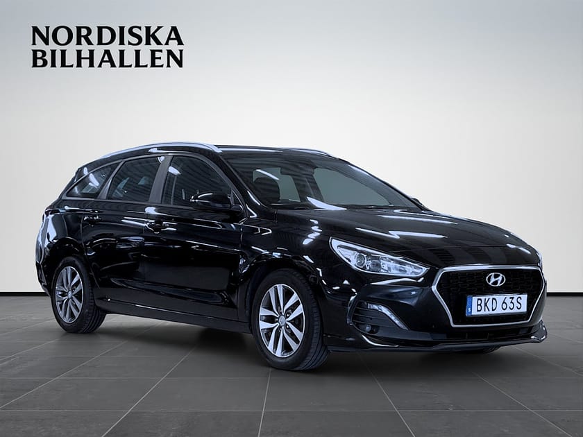 Bild 1 av Hyundai i30 Kombi 1.4 T-GDi DCT Trend Kamera Apple Carplay