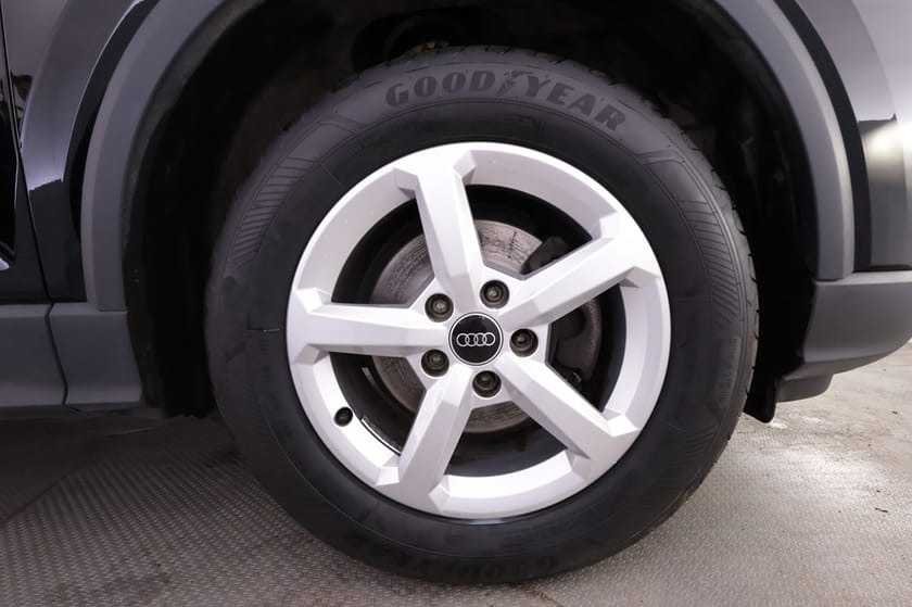 Bild 3 av Audi Q2 35 TFSI PROLINE 150 HK S TRONIC   Dragkrok